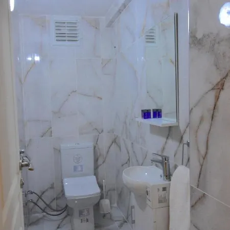 Cozy 3br Retreat Modern Comfort * اسطنبول