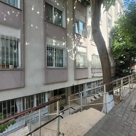 Cozy 3br Retreat Modern Comfort 아파트 *